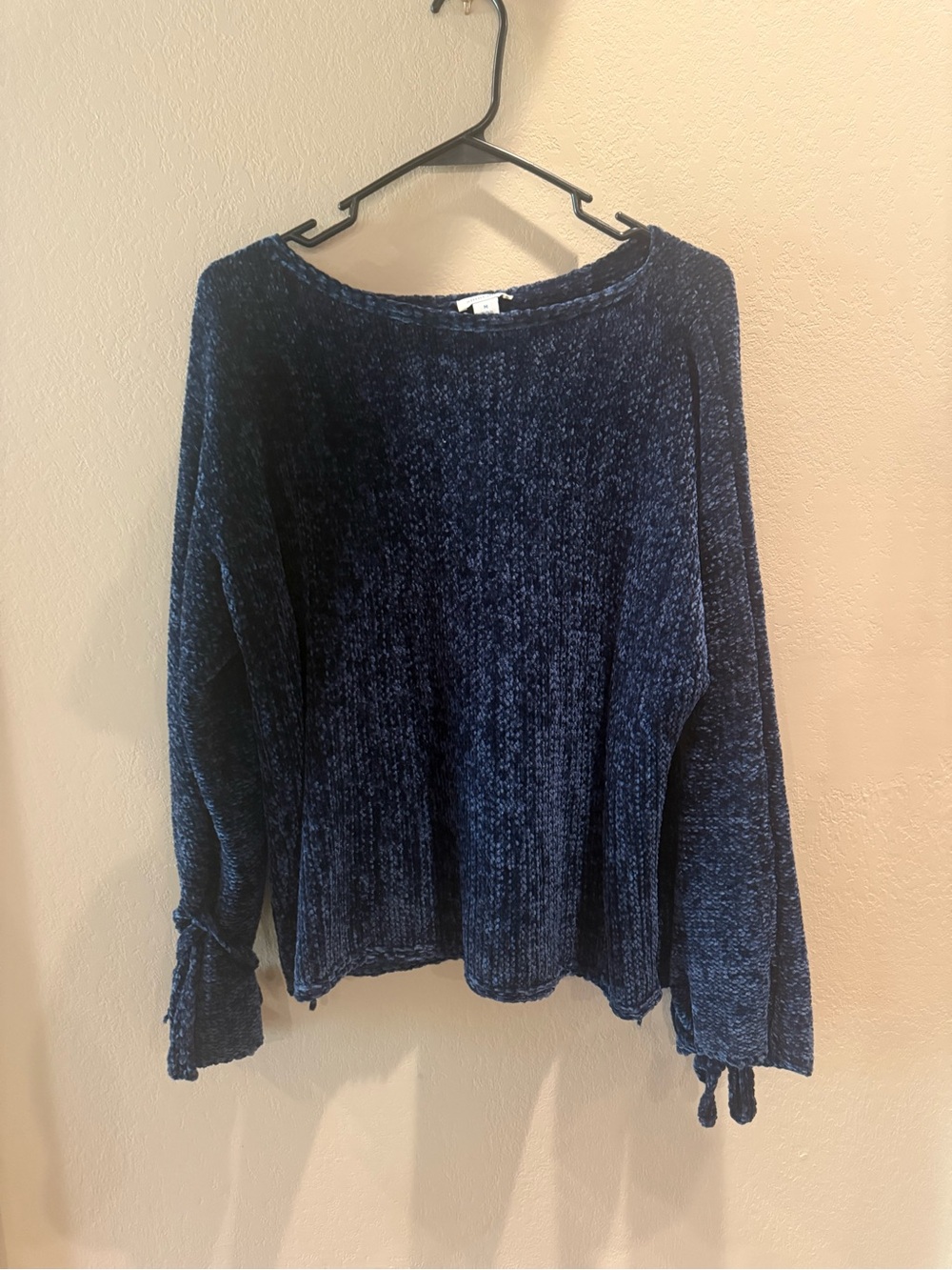 Sundance Plush Chenille Scoop Neck Sweater in Deep Navy